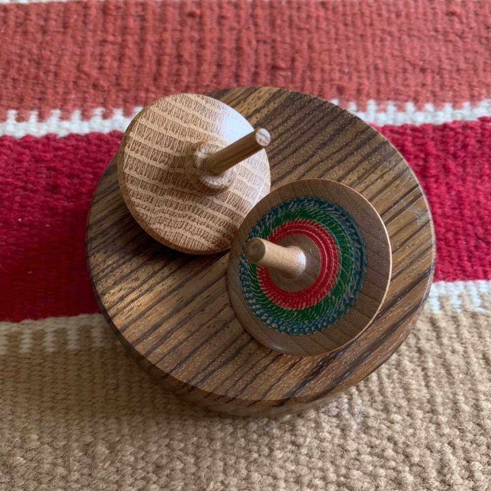 Wood Tops w/Stand • Like New!